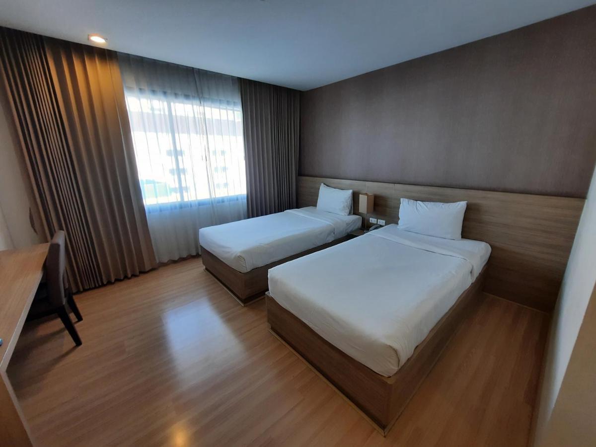 Leosor Hotel Nakhonratchasima Zewnętrze zdjęcie