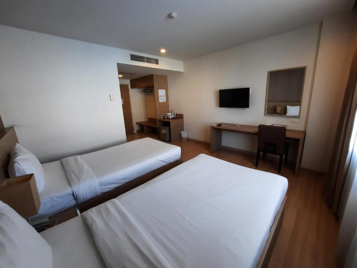 Leosor Hotel Nakhonratchasima Zewnętrze zdjęcie