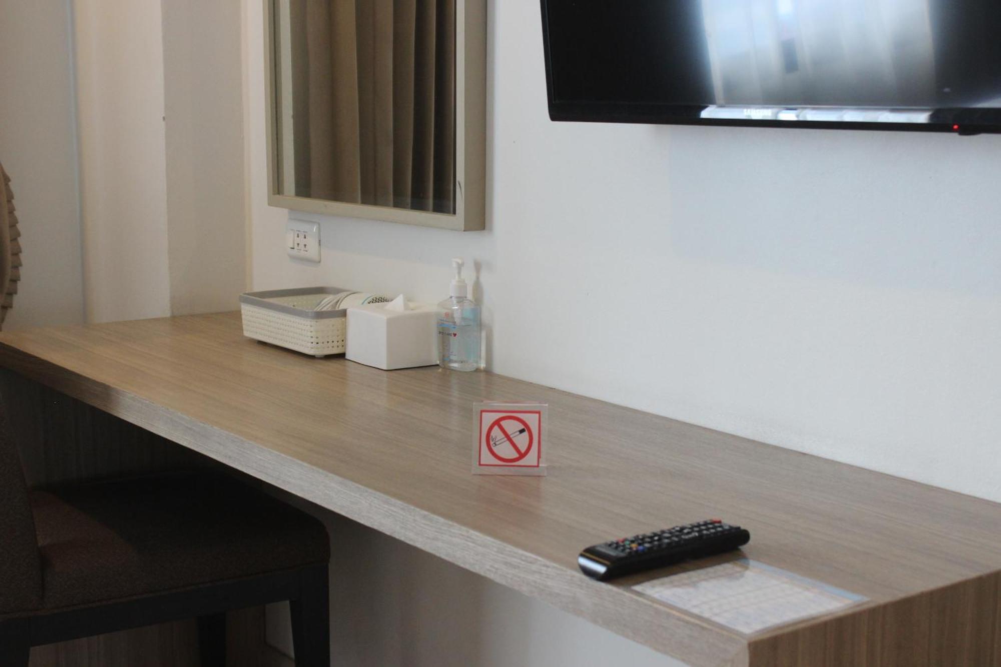 Leosor Hotel Nakhonratchasima Zewnętrze zdjęcie