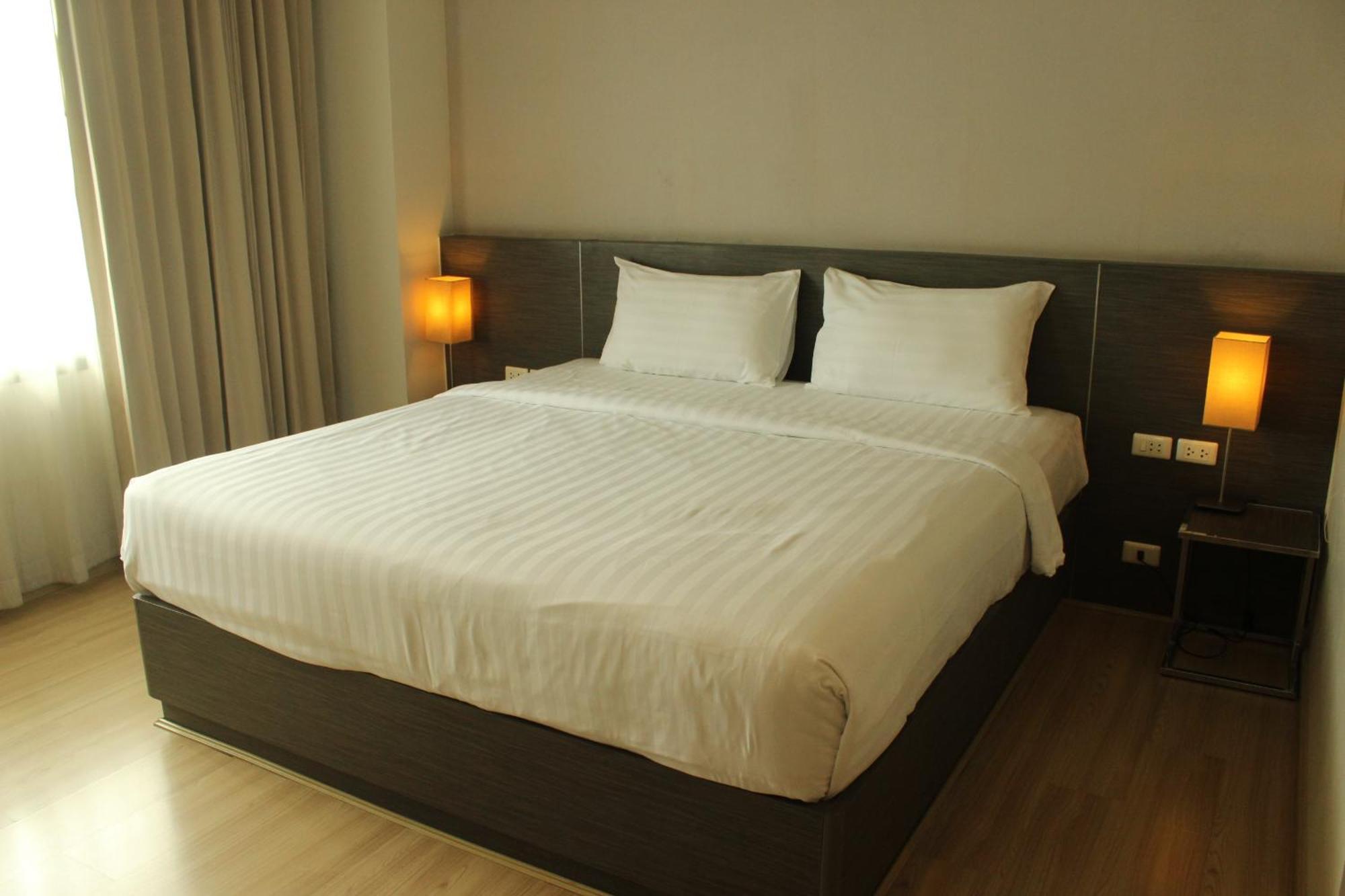 Leosor Hotel Nakhonratchasima Zewnętrze zdjęcie