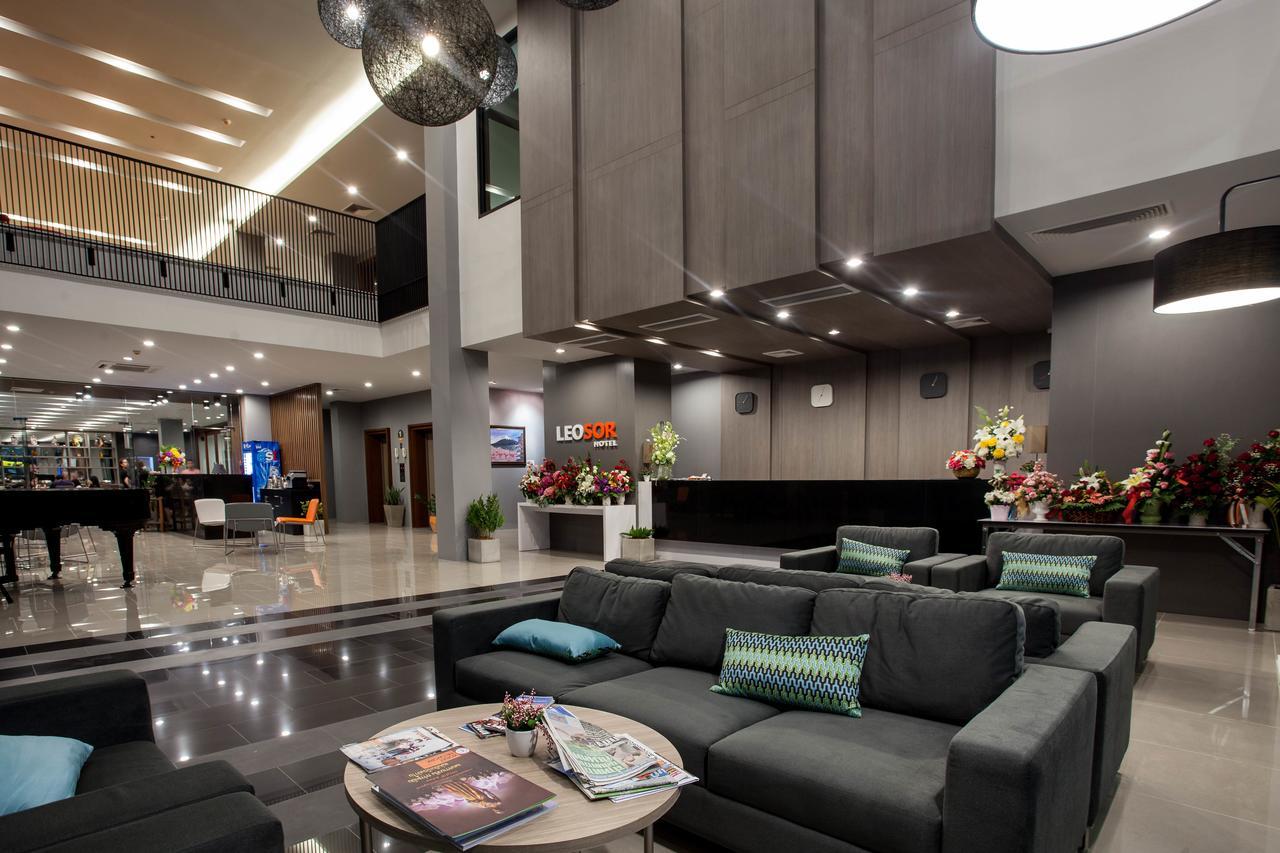 Leosor Hotel Nakhonratchasima Zewnętrze zdjęcie