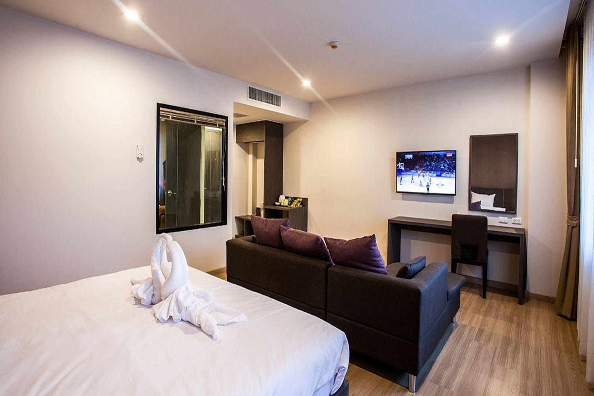 Leosor Hotel Nakhonratchasima Zewnętrze zdjęcie